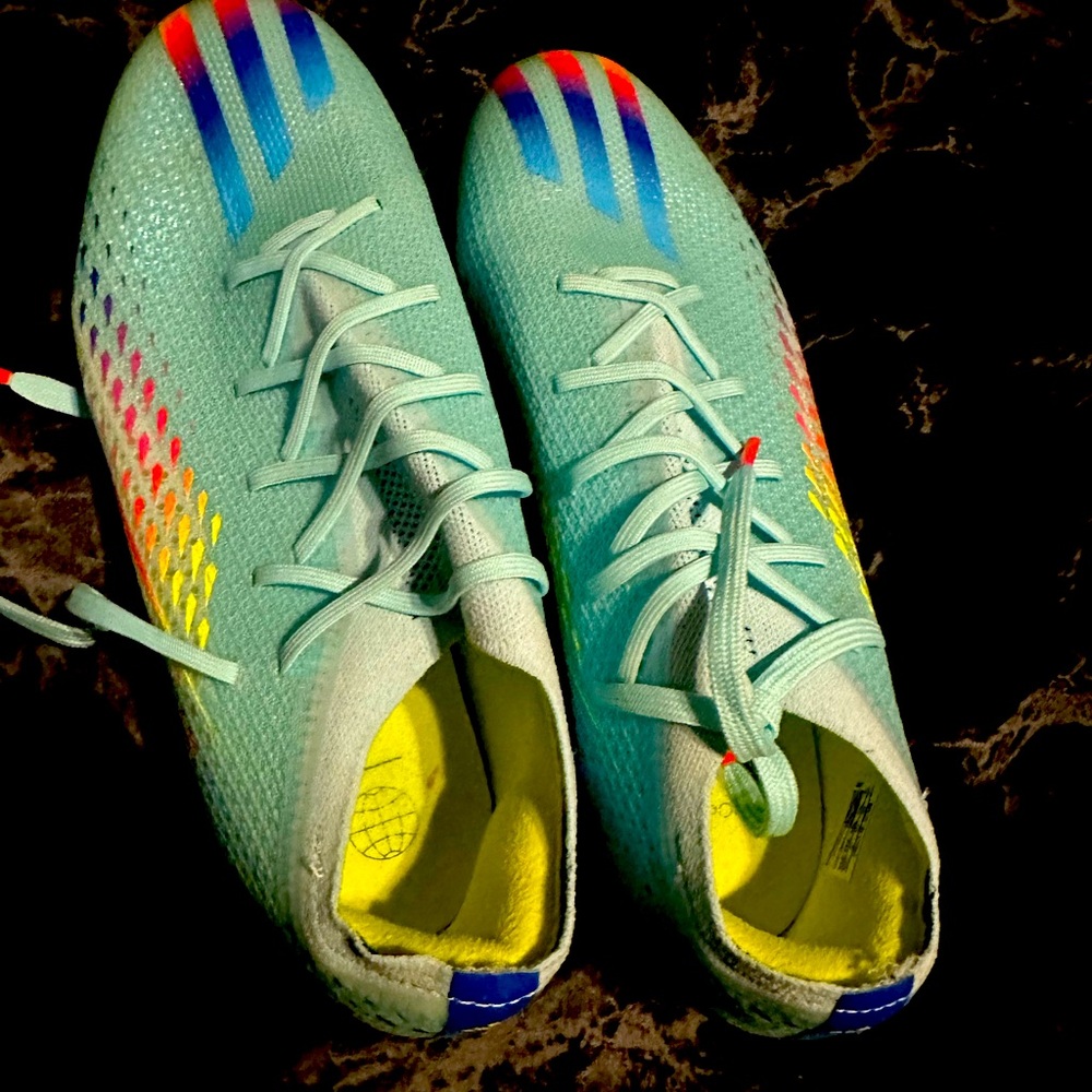 Soccer cleats